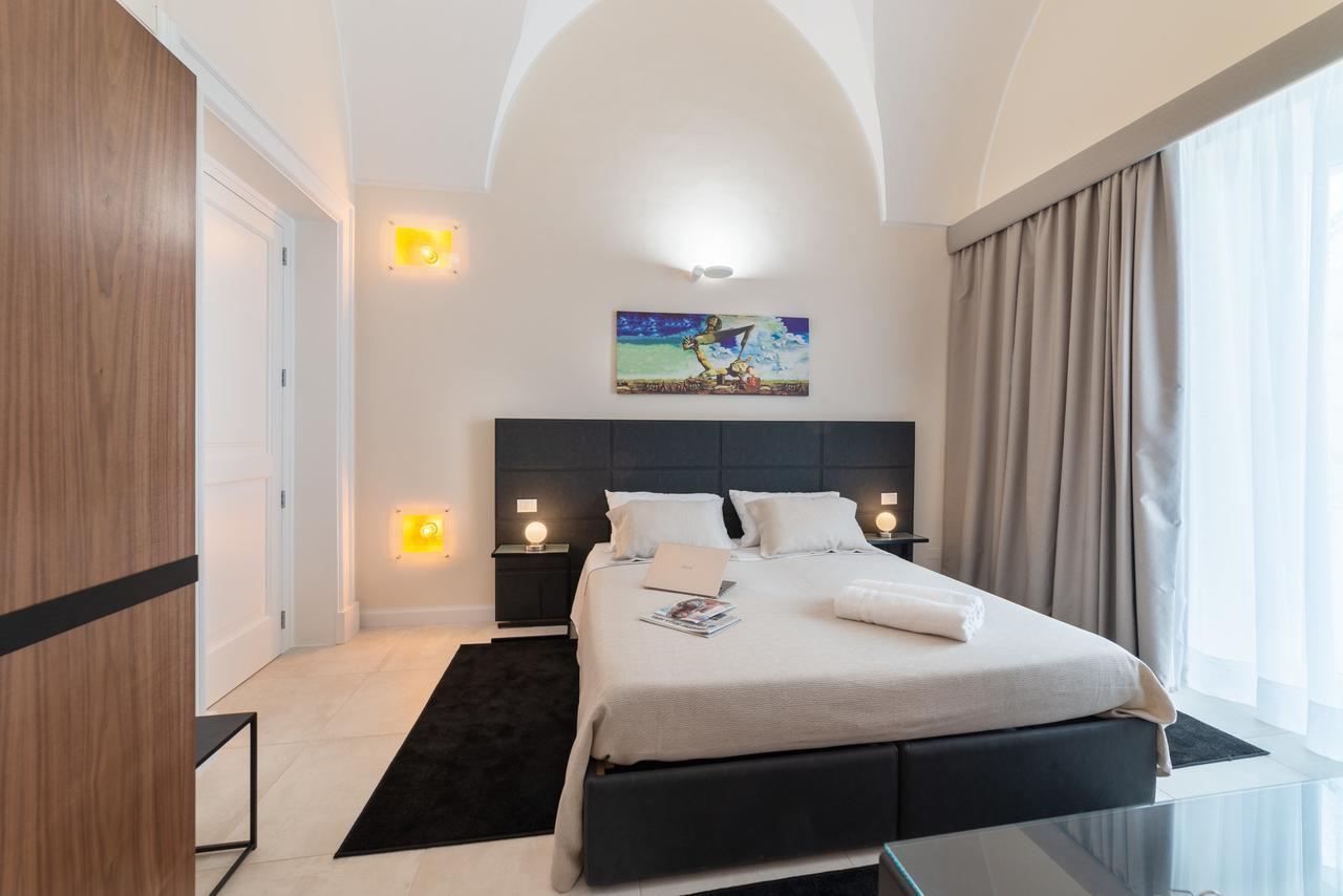 Y Arcillos Luxury Rooms Cin Ito75O35B4Ooo468O2 Lecce Eksteriør bilde